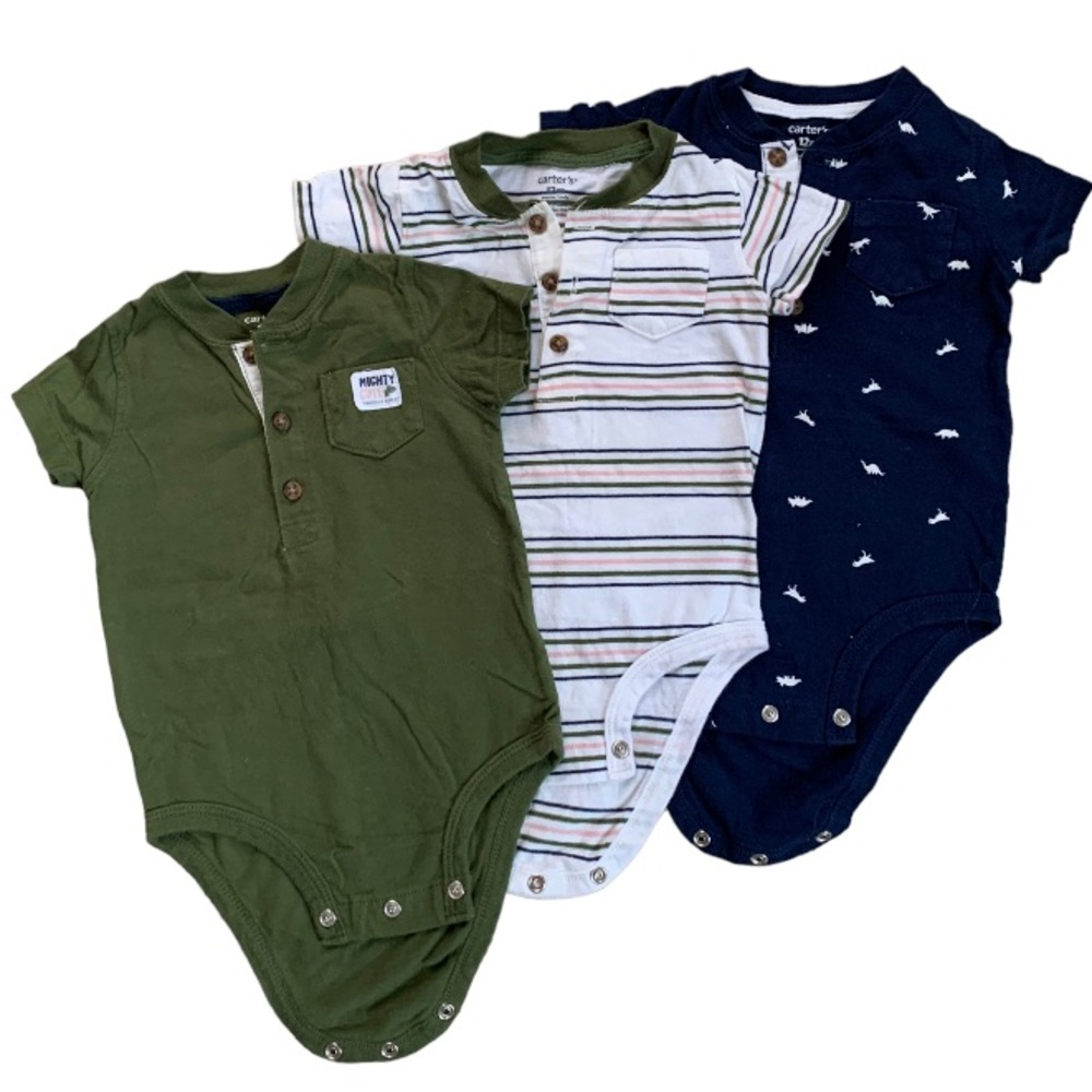 Bundle of 3 Carters 12 month boys onesie t-shirts